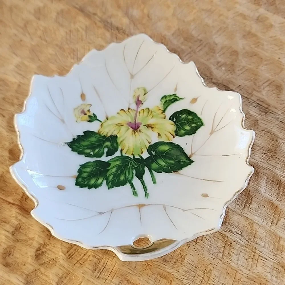 Vintage Small china Leaf Shaped Trinket Tray or Wall Decor Coquette